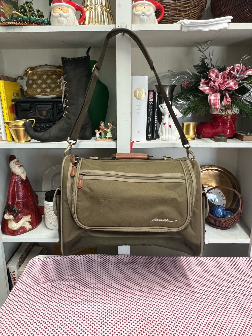 Eddie Bauer small duffel bag carryon olive green luggage gym